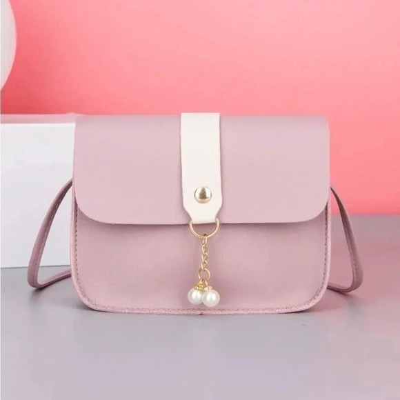Handbags - ⚠️Clearance Lilac Purple Square Crossbody Bag